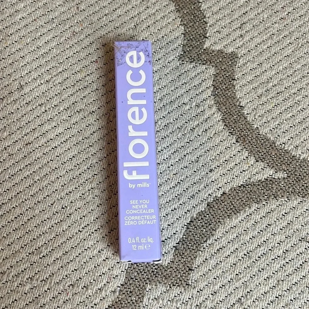 Florence by mills See you never concealer, M095